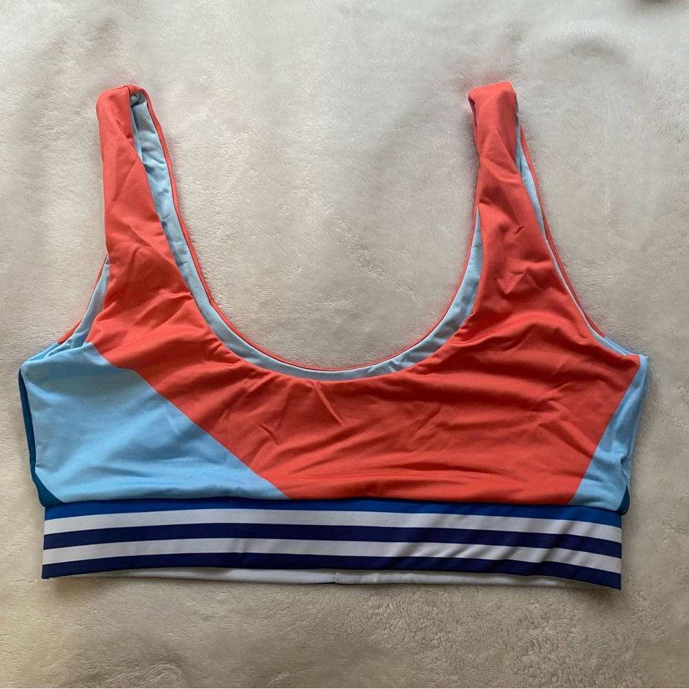Palo Rosa x A Lot Studio. Bloom Bikini Top in Orange. Size Medium.